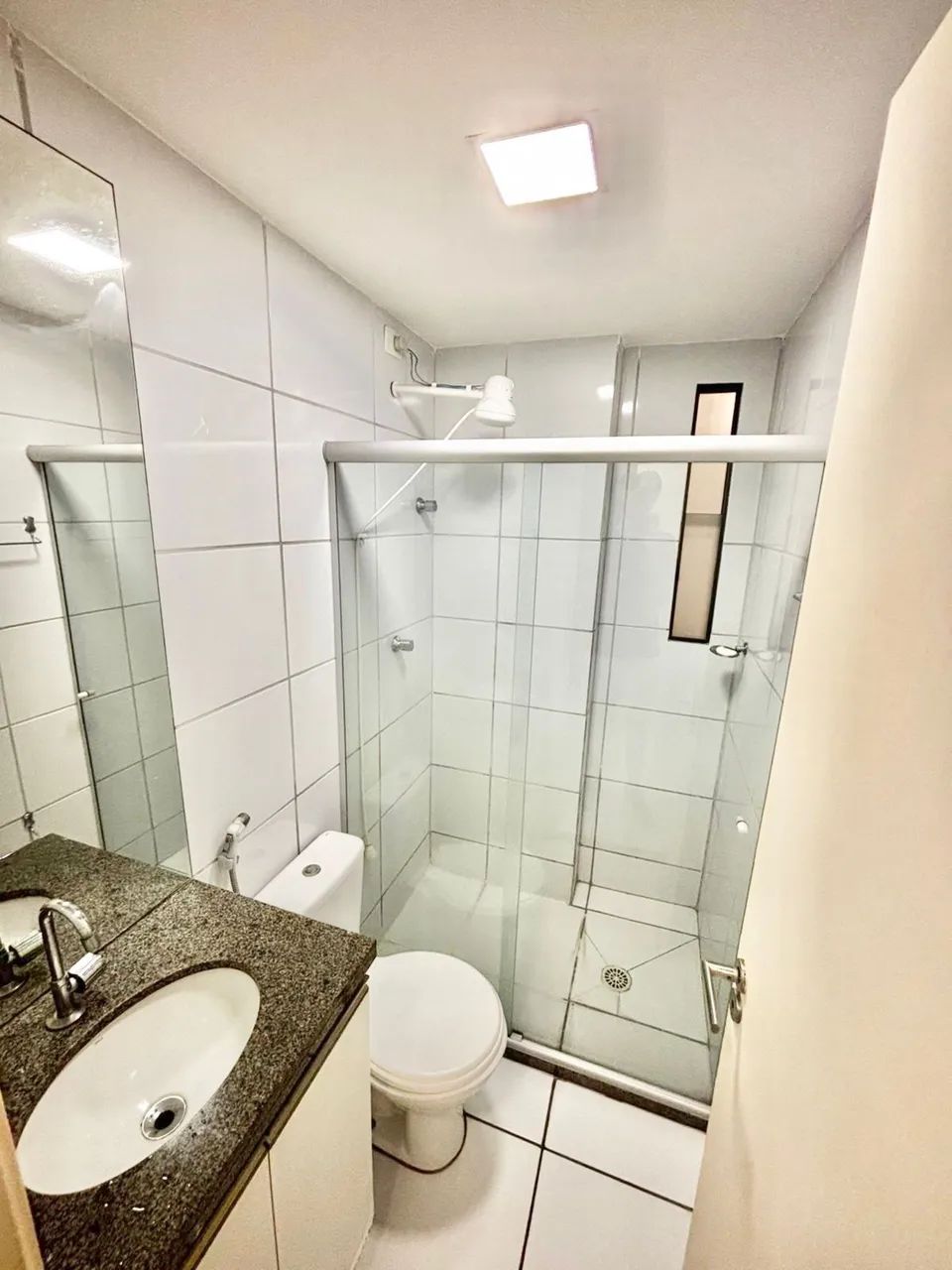 Vendo no edf leste oeste com 2/4 - Foto 4