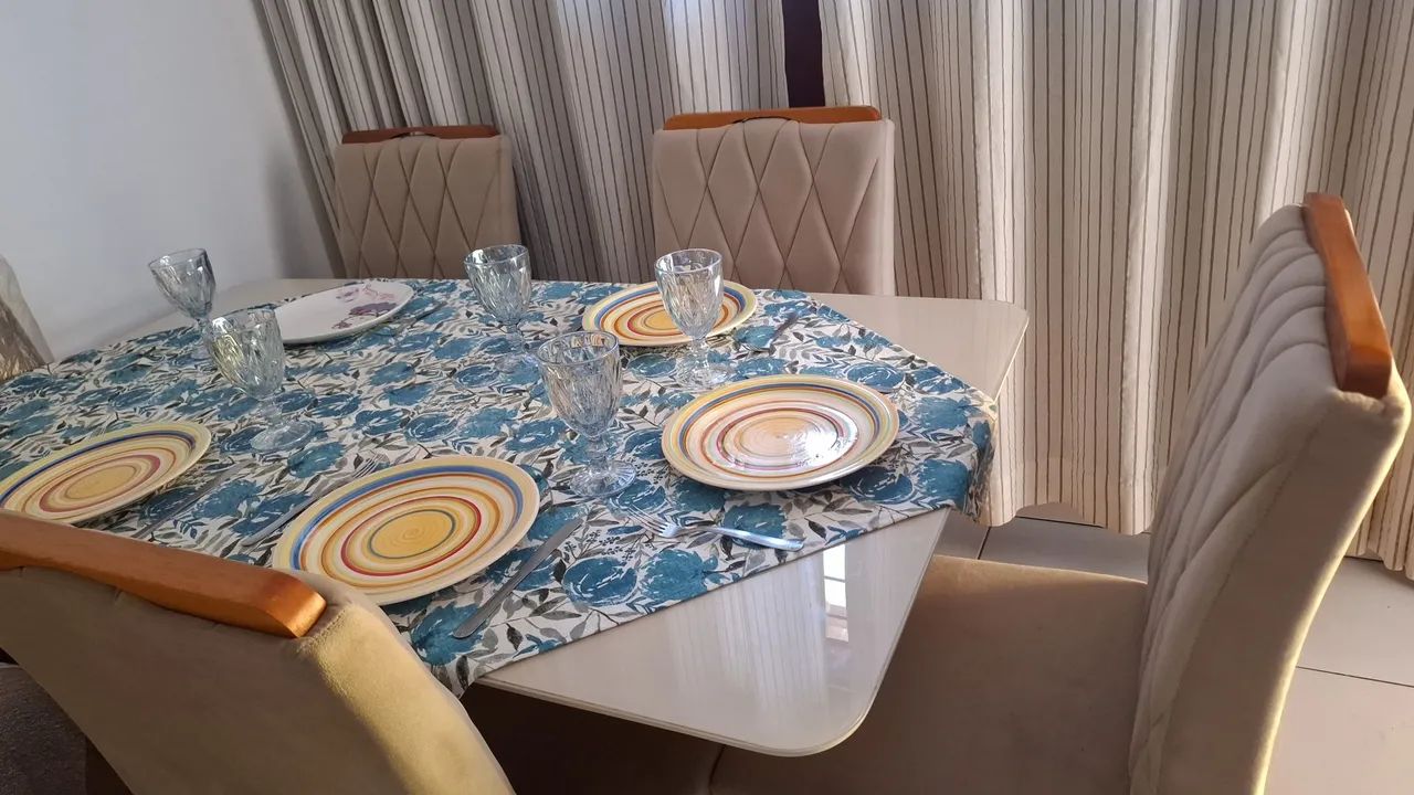 Mesa de jantar com 6 cadeiras - Foto 4