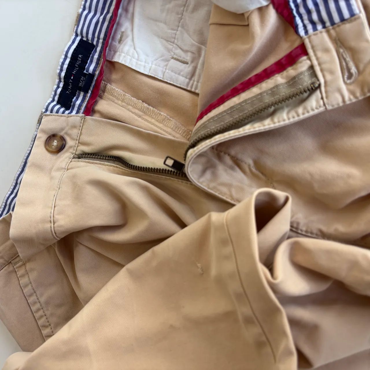 Calça Tommy Hilfiger chino bege  - Foto 4