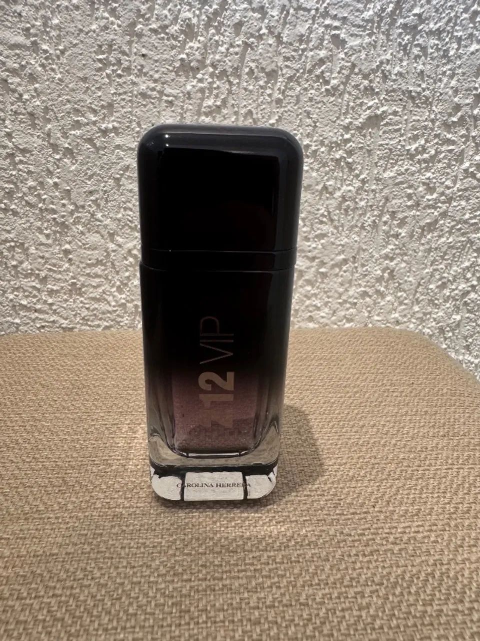 212 VIP Black EDP 100ml - Foto 2
