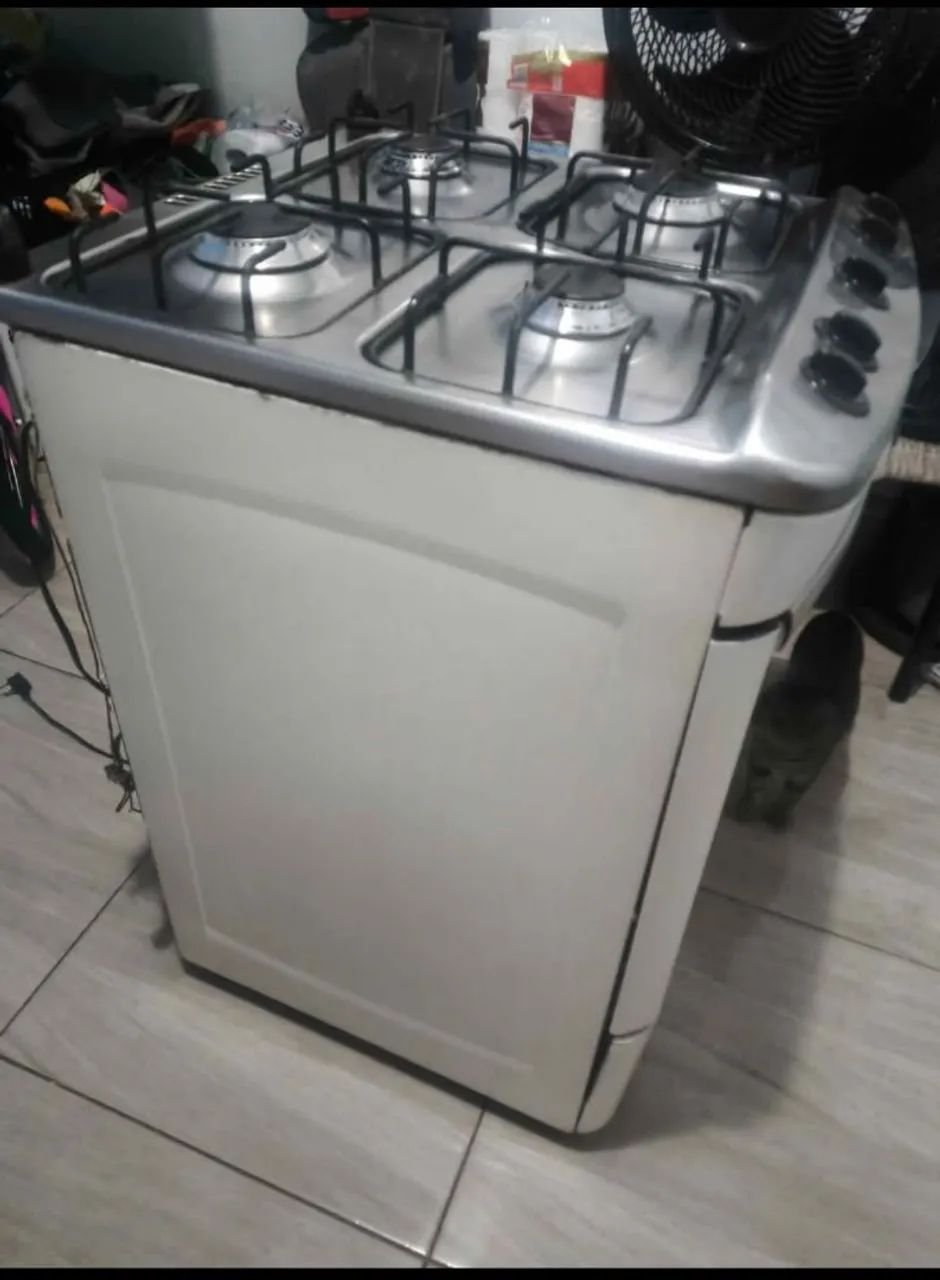 Fogão 4 bocas Brastemp funcionando perfeitamente  - Foto 3