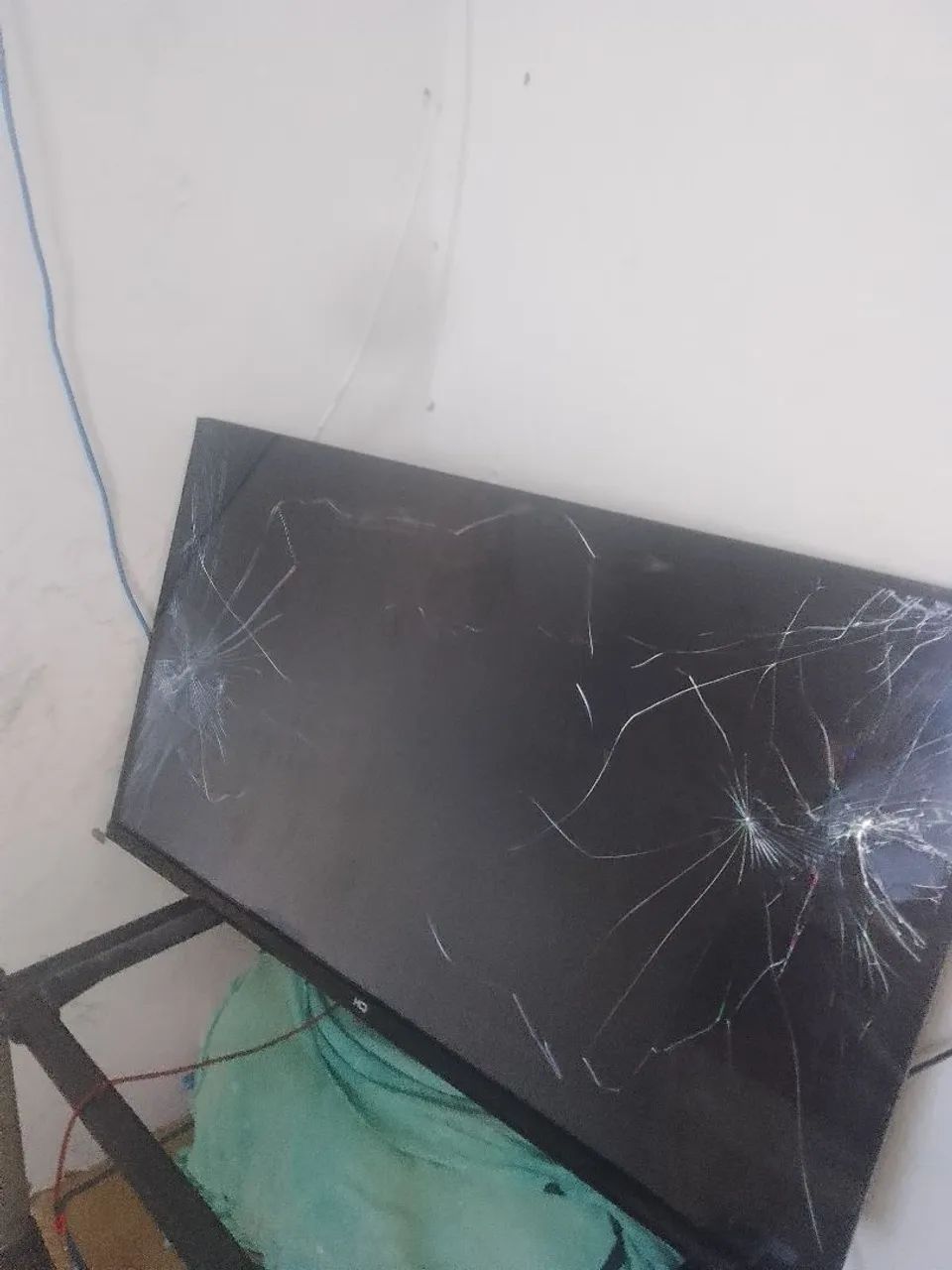 Tv smart quebrada  - Foto 2