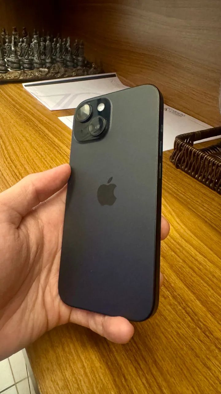 iPhone 15 preto 128gb perfeito  - Foto 2