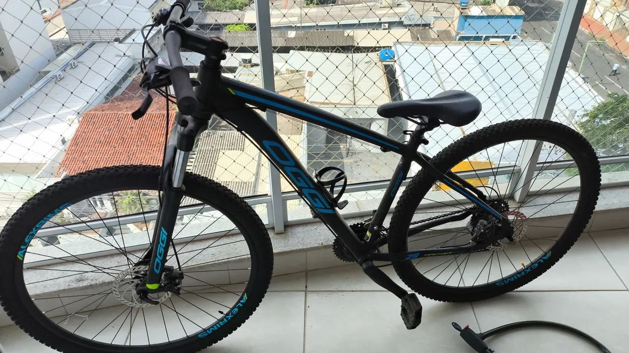 Bicicleta com assessórios  - Foto 2