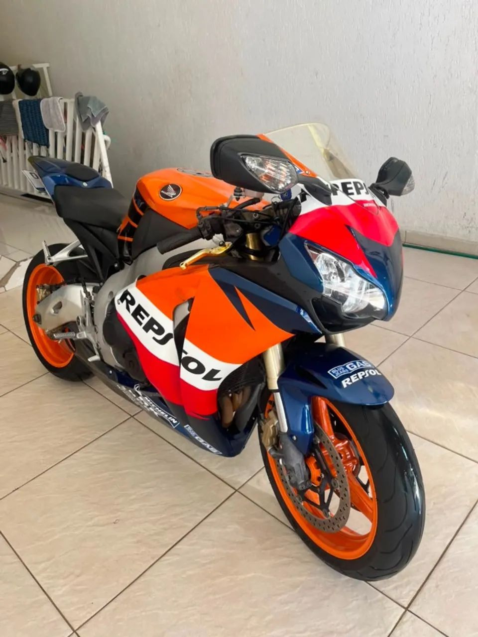 CBR 1000 RR Fireblade - Foto 5
