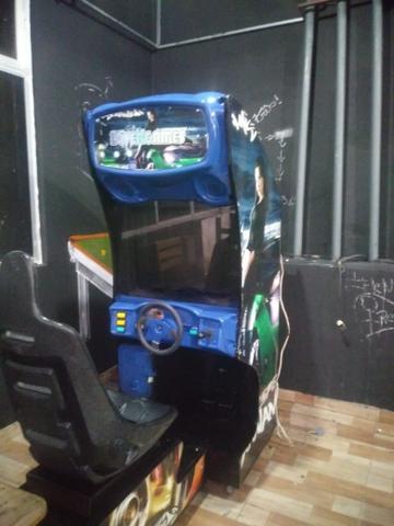 Fliperama simulado de carro