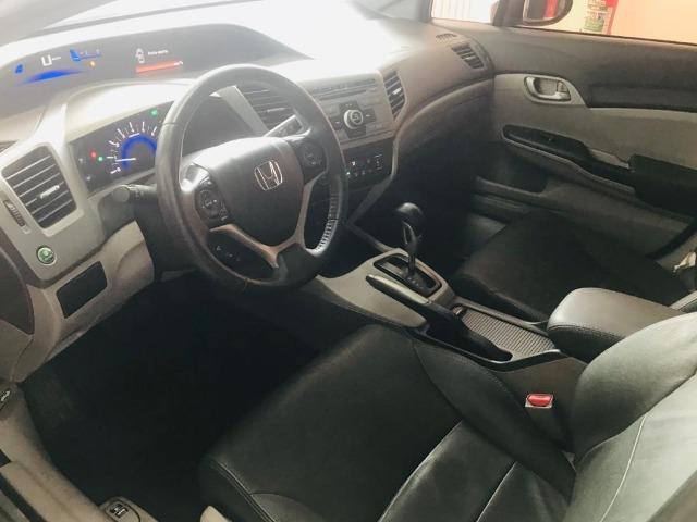 Civic lxs 1.8 Aut 2014 com bancos em Couro 60km - Foto 9