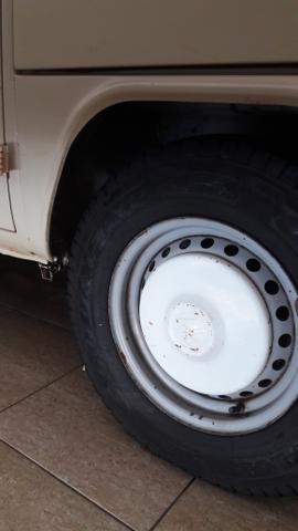 Vende se kombi 91 urgente em monte mor - Foto 3