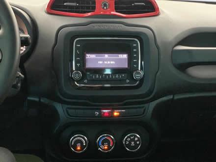 JEEP RENEGADE 1.8 16V FLEX SPORT 4P MANUAL - Foto 10