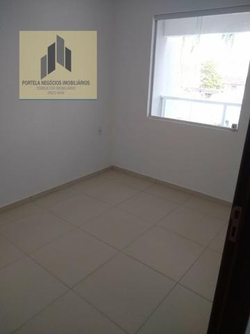 Casa Cond. Fechado, no Antares, 3/4, suíte, varanda, nascente, com piscina - Foto 10