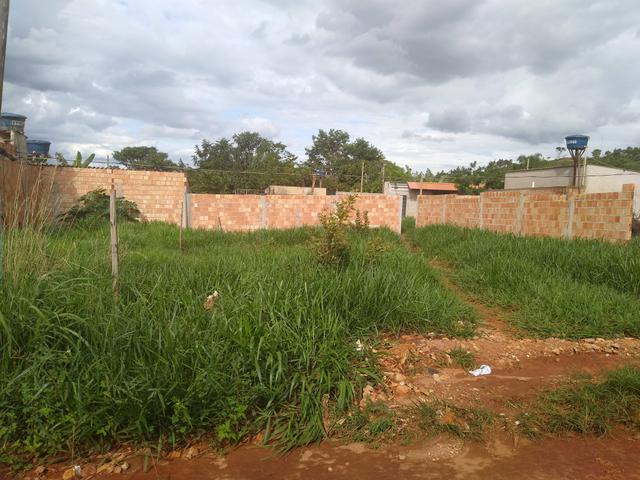 Lote 200 m2