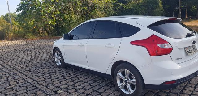 Ford focus 1.6 2014, apto a financiar - Foto 3