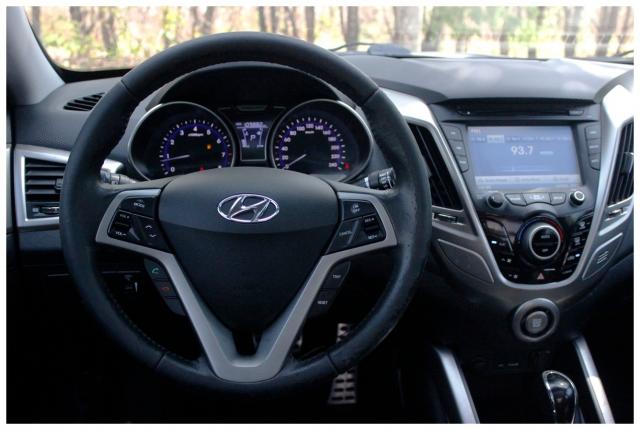 Hyundai Veloster 1.6 3P - Foto 9