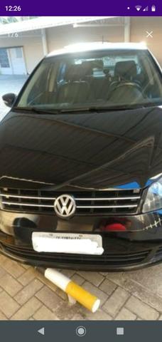 Polo sedã confortline 1.6