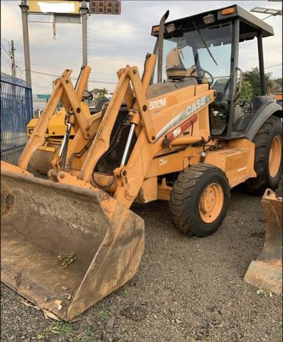 Case 580m (parcelo)