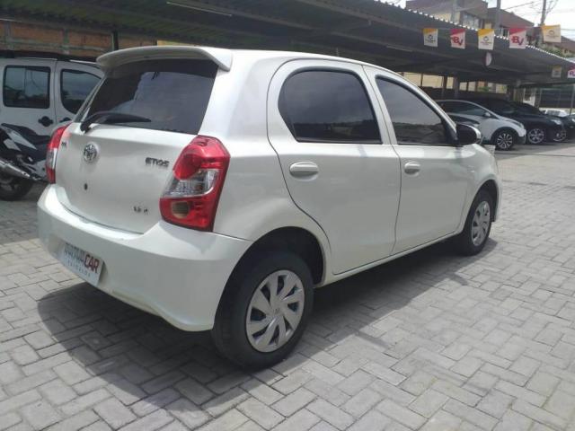 Toyota Etios X - Foto 5