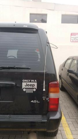 Cherokee Sport Off Road 4.0 6 cilindros - Foto 3