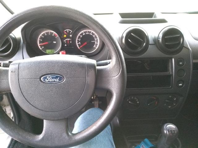 Ford Fiesta Class Hatch 1.0 2013 - Foto 7