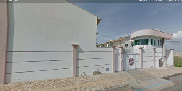 Vende-se casa duplex em condomínio