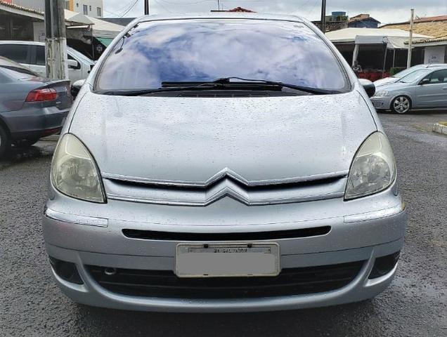 Citroën Picasso GLX 1.6, Série Avatar, 2011, completo, impecável e segundo dono - Foto 5