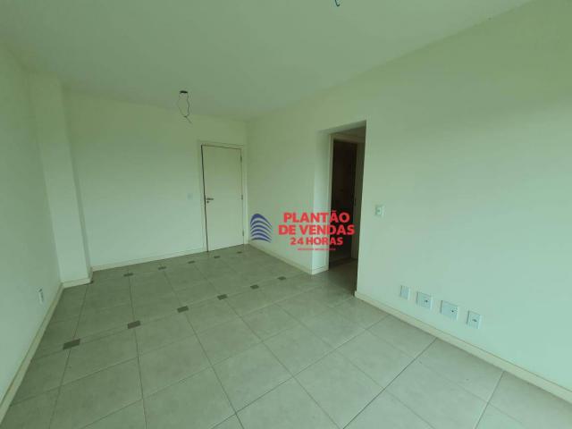 Ótimo apartamento com 2 qts varanda gourmet no Jardim Marilea/Rio das Ostras - Foto 6