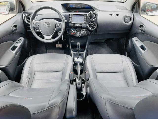 Etios Platinum sed. 1.5 automático ano 2017 - Foto 5