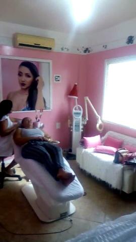 Alugo lindas salas comerciais e quarto no space green