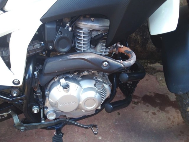 VENDO UMA MOTO BROS 2018 CREDENCIADA MOTO TÁXI
