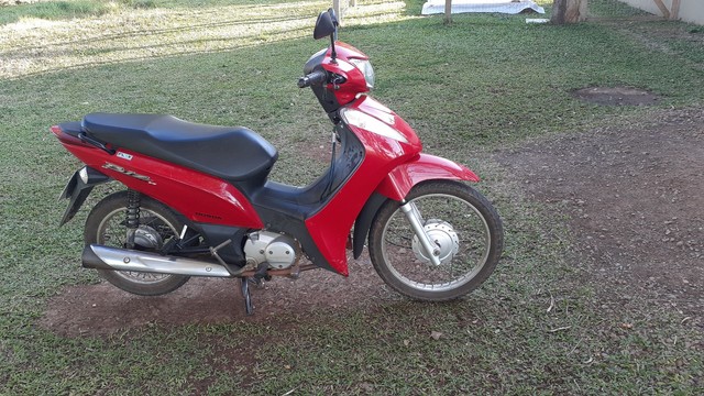 VENDO MOTO BIZ