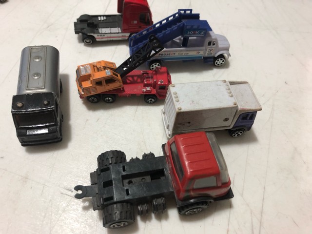 Lote 4 miniaturas caminhão  - Foto 4
