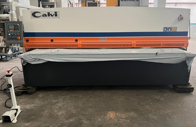 Guilhotina hidraulica Calvi nova- 6/3200mm  - Foto 6
