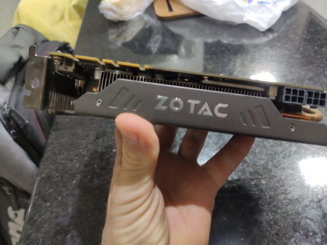 GTX 970 ZOTAC - Foto 3