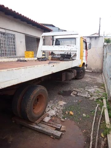 Vendo caminhão volkis 790 ano 89 