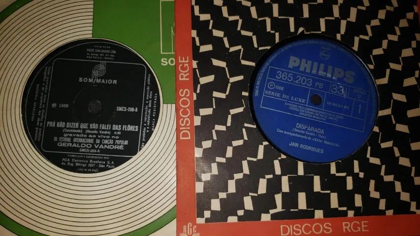 Discos de vinil compacrtos(4) cantores Brasil - Foto 2