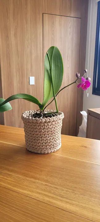 Cachepot fio de malha cinza novo 12 cm de altura 