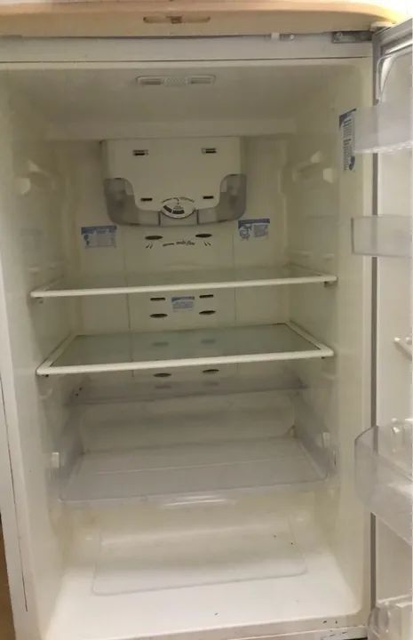 Geladeira Eletrolux Dff37 Frost Free 353l - Foto 4