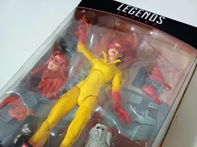 Marvel Legends Firestar - Hasbro - Foto 4