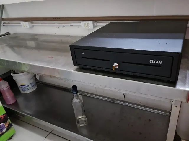 Caixas de dinheiro com interface com computador