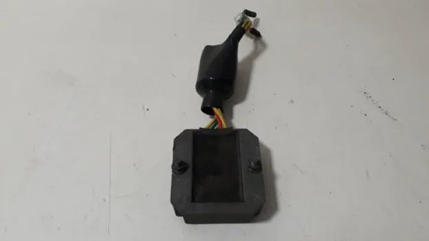 Retificador Voltagem Fz6 N Fazer 600 08/09 Similar 49670 - Foto 5