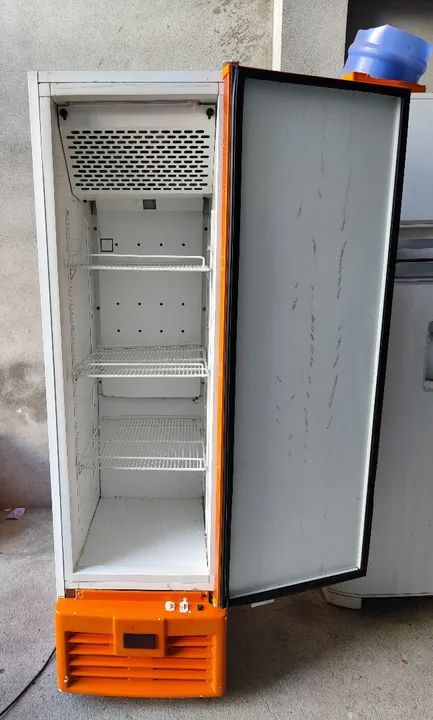 Geladeira Cervejeira Fricon 287 Litros <br> - Foto 4