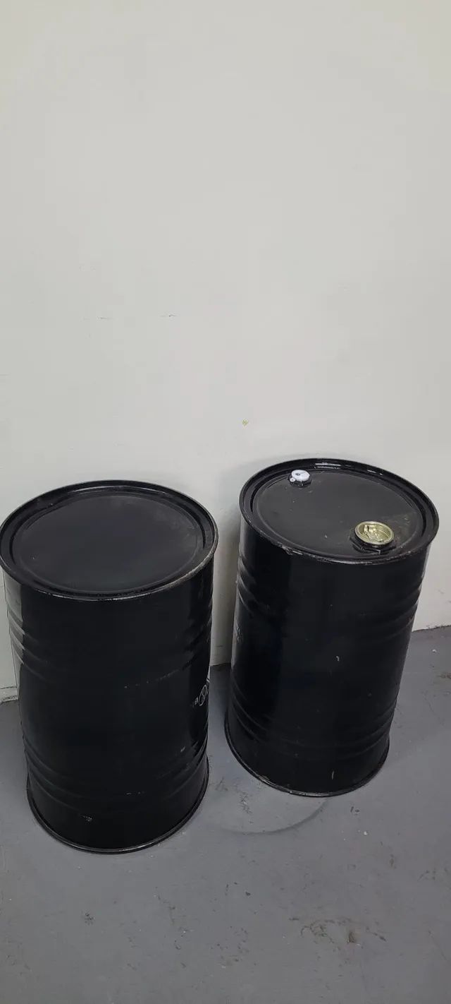 Tambor / tonel de ferro pequeno usados  - Foto 3