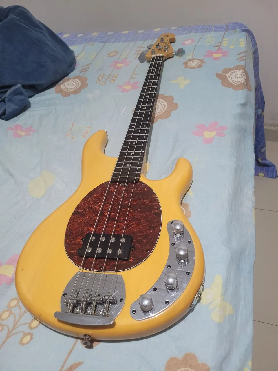 Contrabaixo Ativo Tagima TBM4