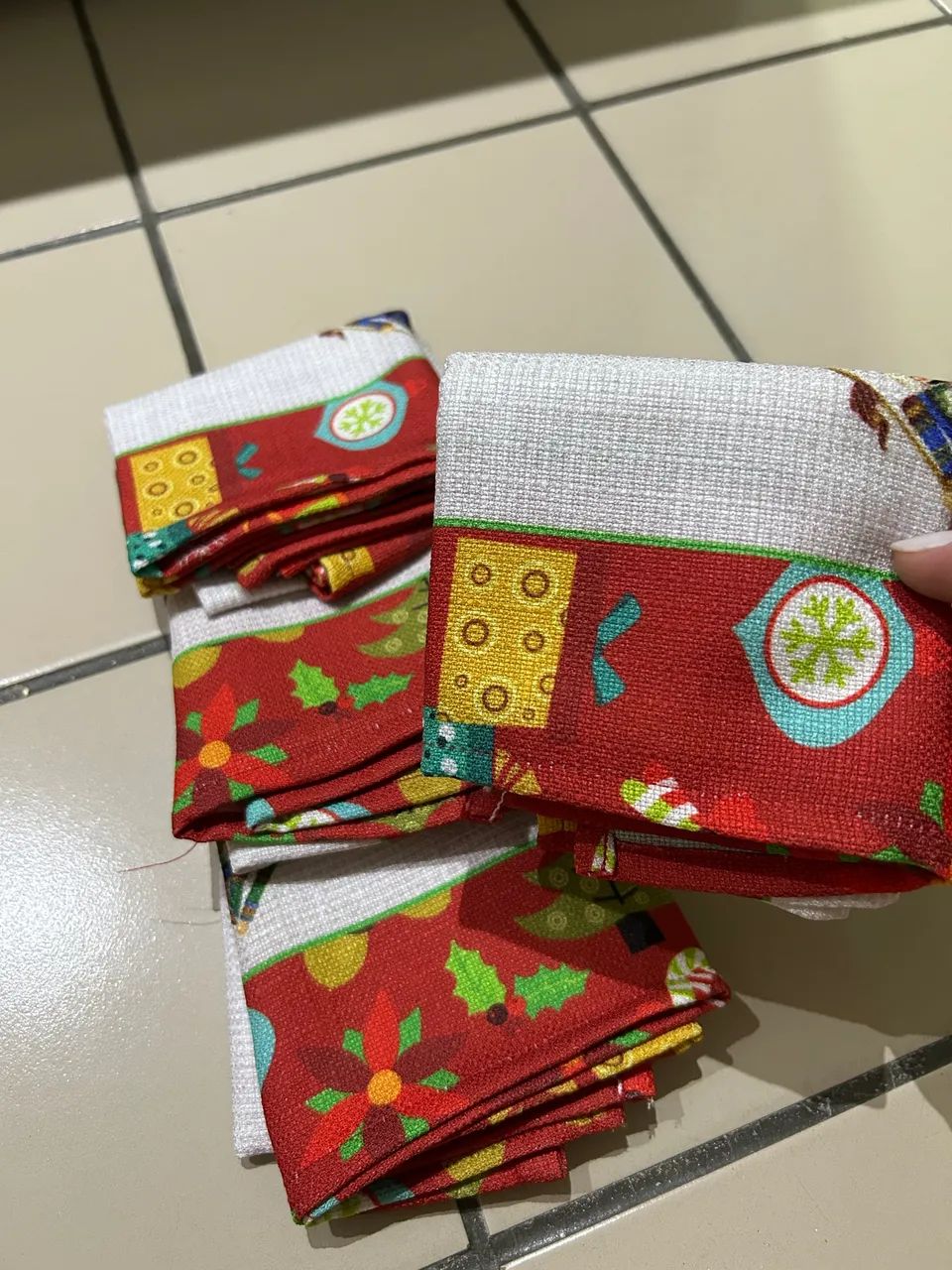 28 Guardanapos de linho (130,00) novos - Foto 3