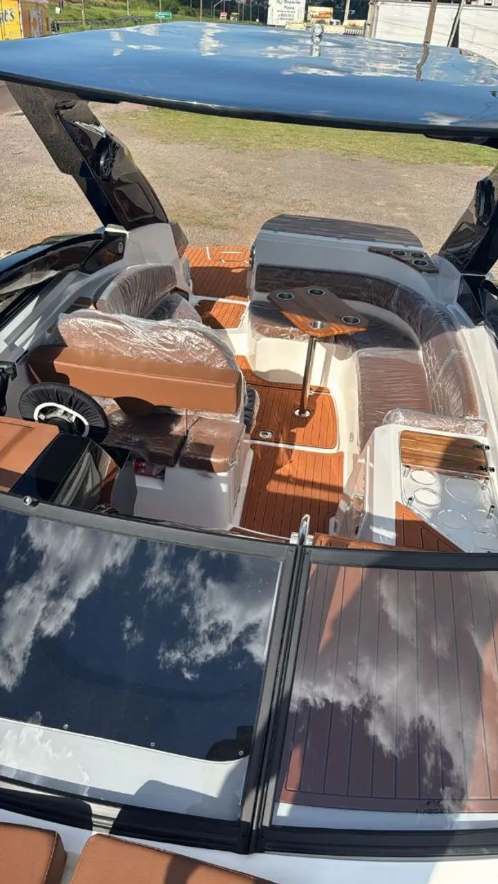 Lancha Nx Boats 290 + Motor 350 Hp Mercruiser + Carreta encalhe  - Foto 10
