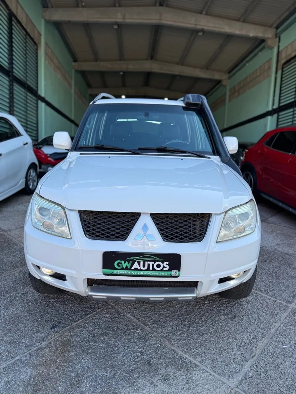 Mitsubishi Pajero Pajero TR4 2.0/ 2.0 Flex 16V 4x4 Aut. 2015