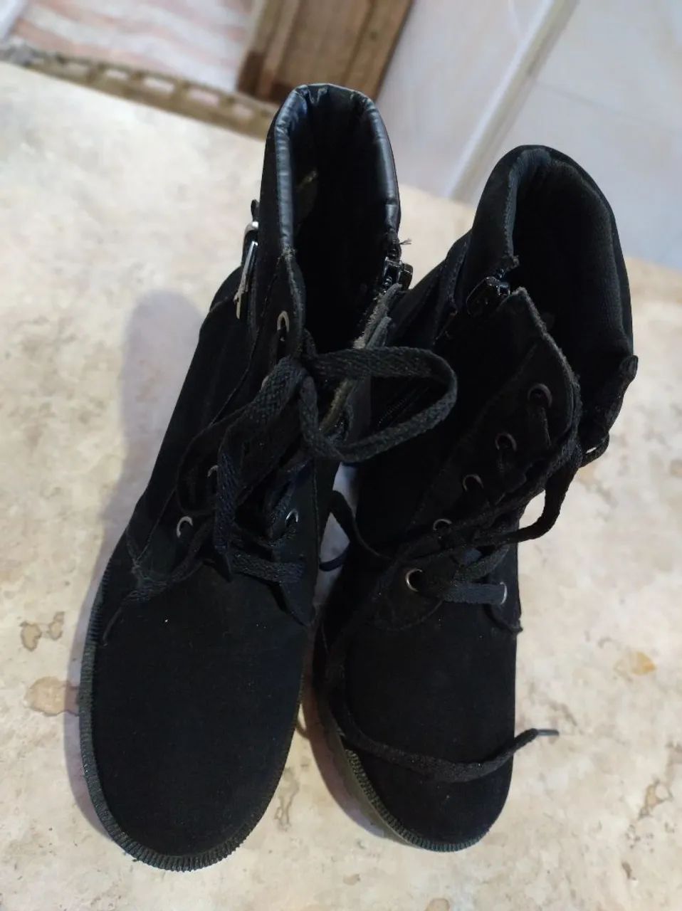 Botas de cano curto pretas