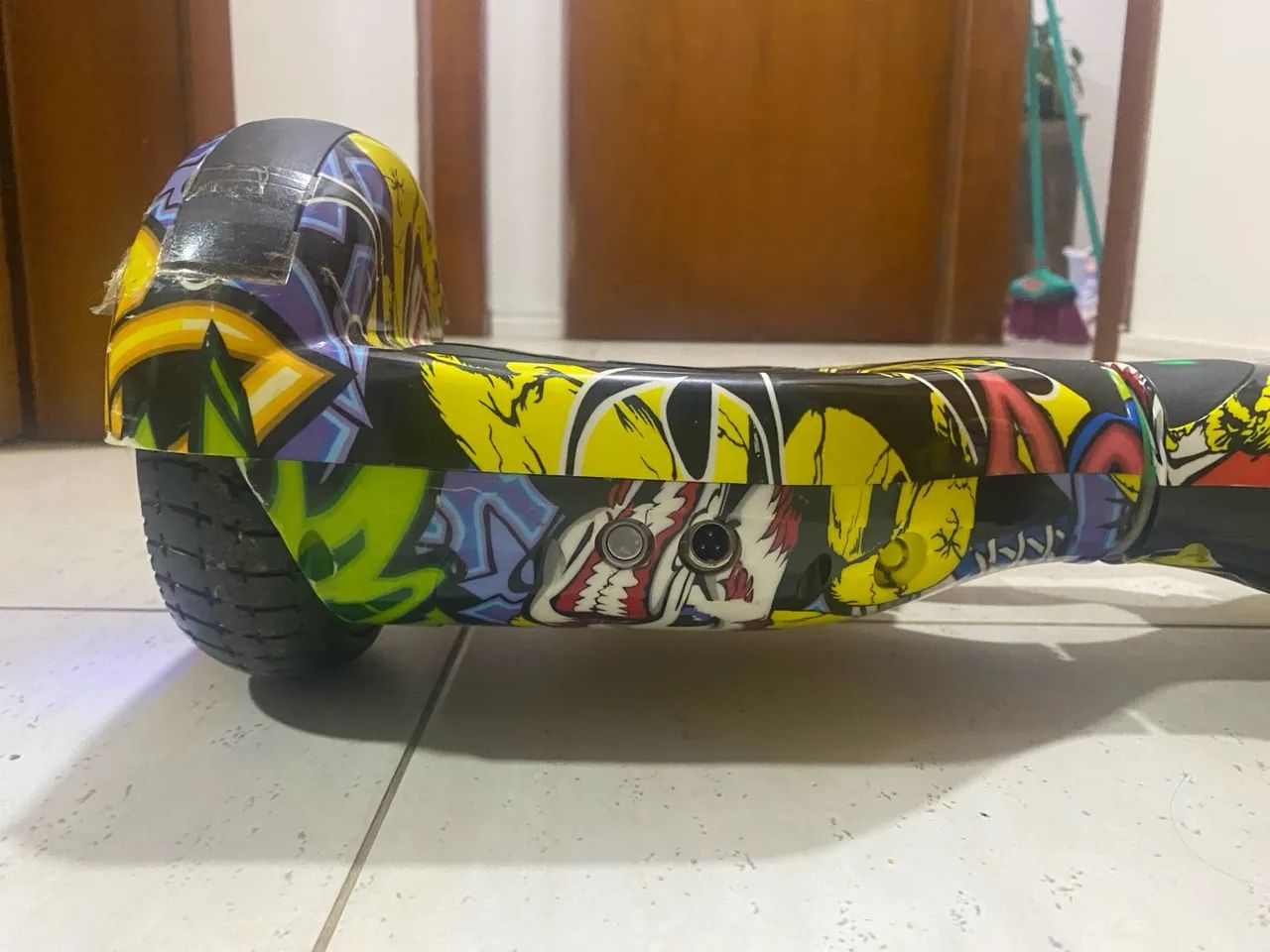 Hoverboard Hip Hop com Bluetooth e LED - Foto 2