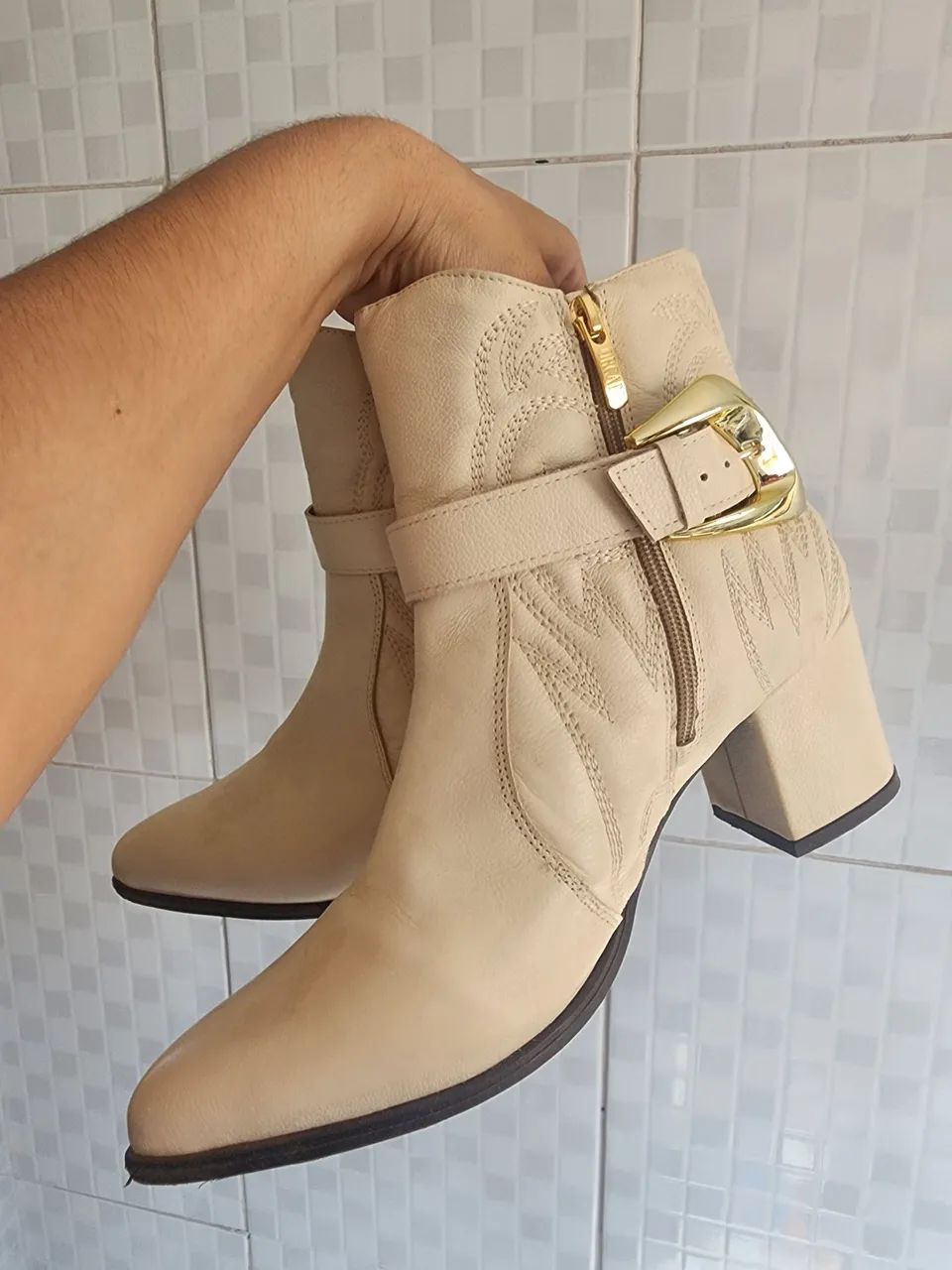 Bota orcade branca - Foto 3