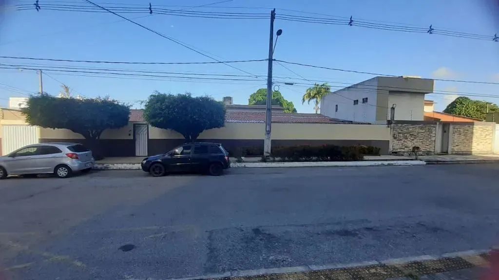 Casa com 3 dormitórios à venda, 400 m² por R$ 750.000,00 - Capim Macio - Natal/RN