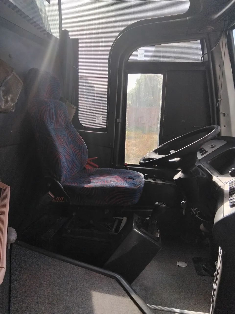 VENDE-SE Ônibus busscar jumbus 380 ano 2008 - Foto 14